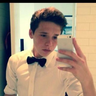 Robert John profile picture